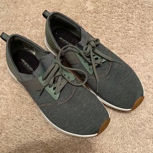 Green New Balance Sneakers